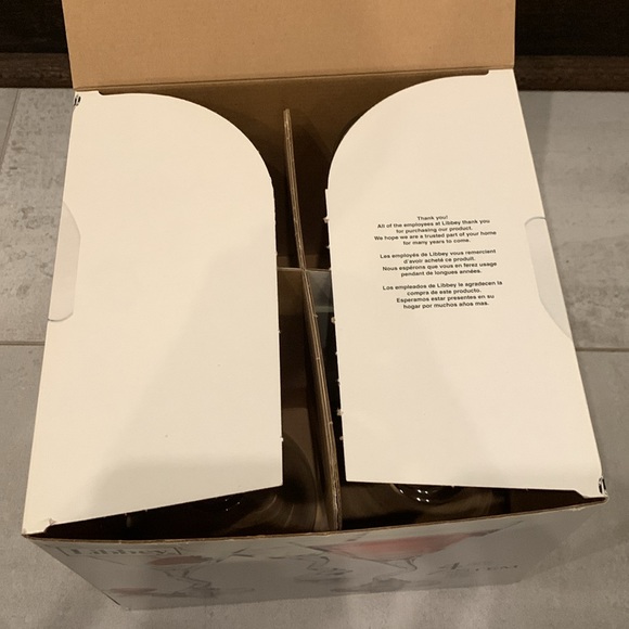 Libbey set of four Z-Stem Martini glasses. No flaws - Picture 2 of 5